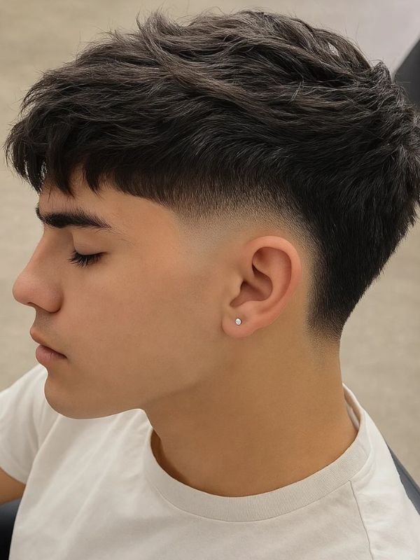 Tight skin fade and textured crop